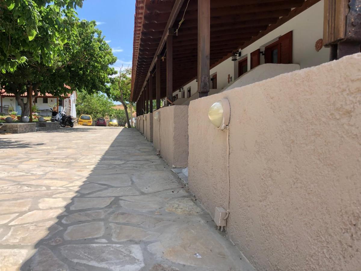 Gregory'S Village Plati  Exterior foto